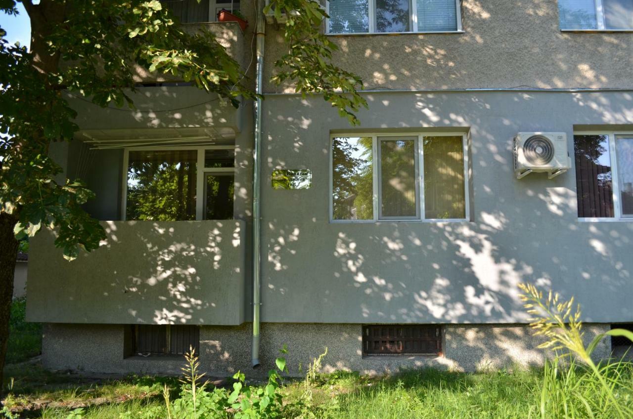 Luxury Apartment Near Varna, Located In Targovishte Exterior photo
