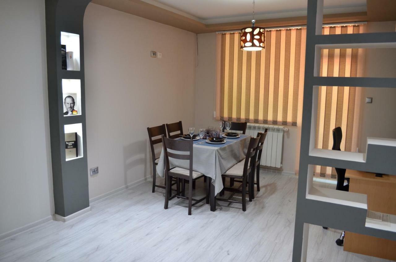 Luxury Apartment Near Varna, Located In Targovishte Exterior photo